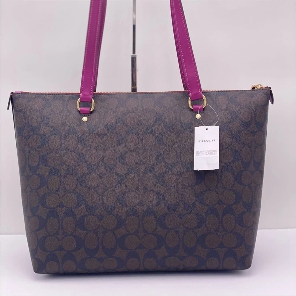 Coach Gallery Tote In Signature Canvas New - Picture 5 of 15